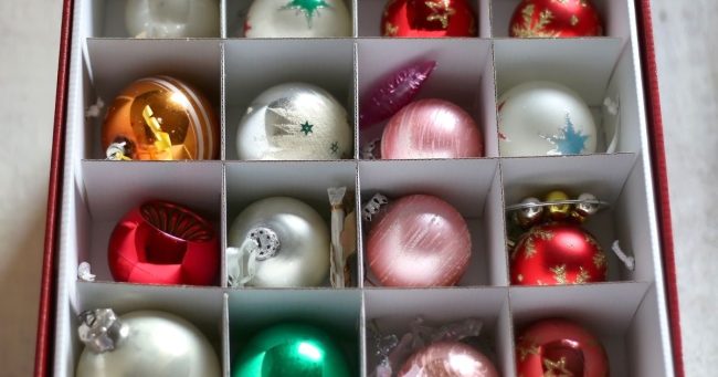 Christmas Decor Organization