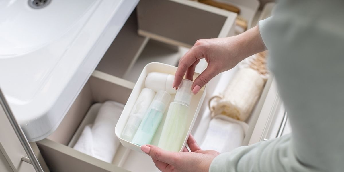 Bathroom Organization- Blog.jpg