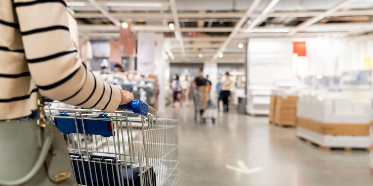 Canadian Shopping Retailers_jpg